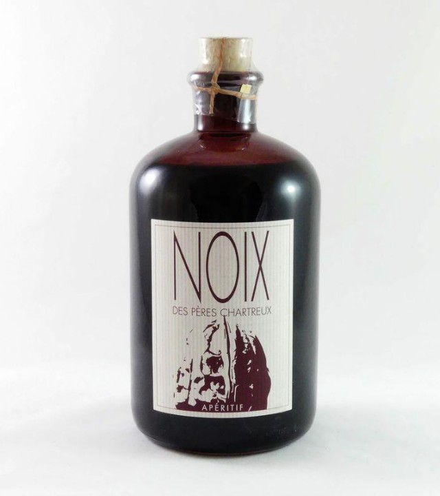 Eau de Noix 23° 100 cl Pères Chartreux