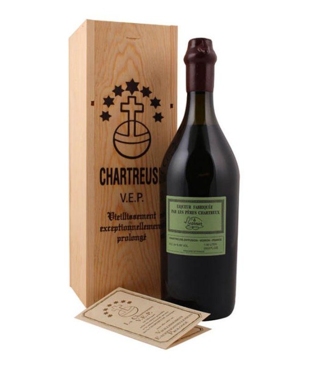 Chartreuse VEP (vieillissement exceptionnellement prolongée) Verte 54% - 100cl  -Liqueurs de la grande Chartreuse